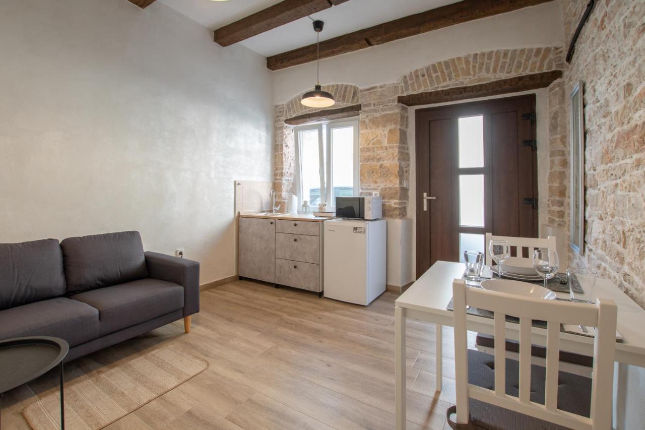 Apartments Nesatcium PUY מראה חיצוני תמונה
