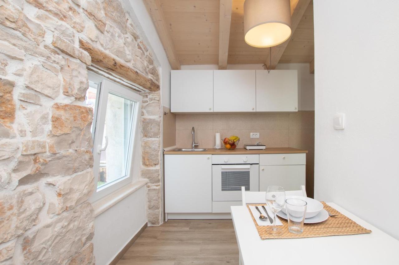 Apartments Nesatcium PUY מראה חיצוני תמונה