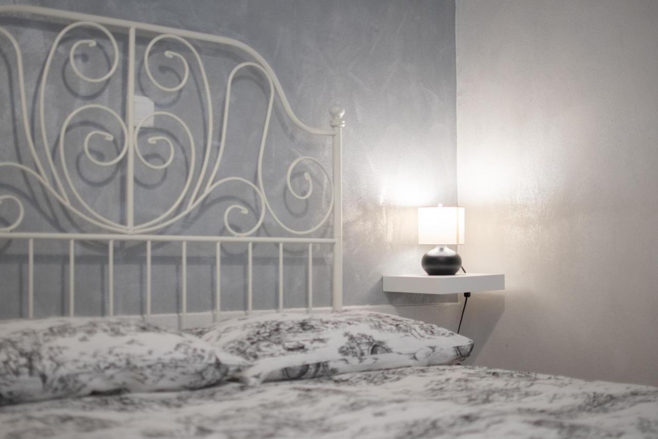 Apartments Nesatcium PUY מראה חיצוני תמונה