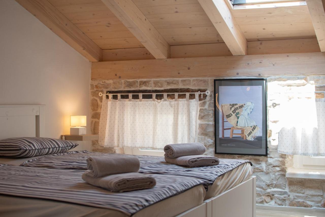 Apartments Nesatcium PUY מראה חיצוני תמונה