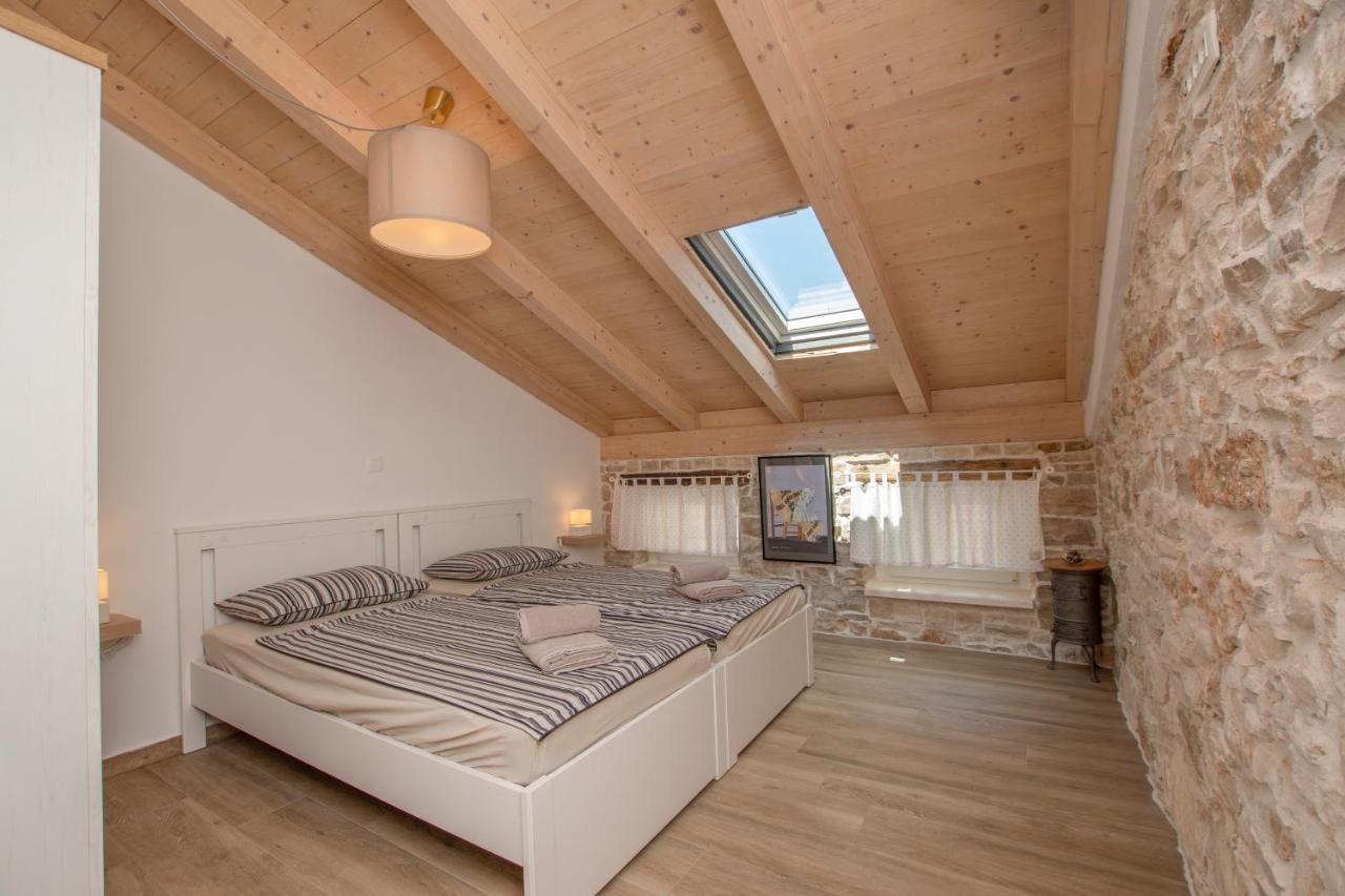 Apartments Nesatcium PUY מראה חיצוני תמונה