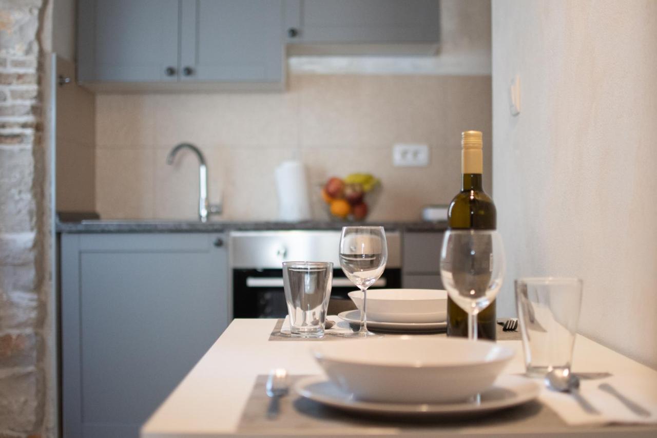 Apartments Nesatcium PUY מראה חיצוני תמונה